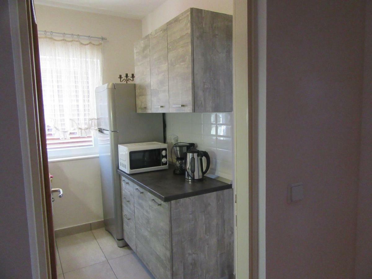 Apartment Diklic Senj  Buitenkant foto