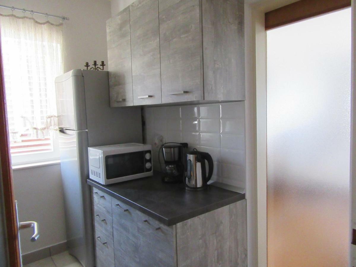 Apartment Diklic Senj  Buitenkant foto